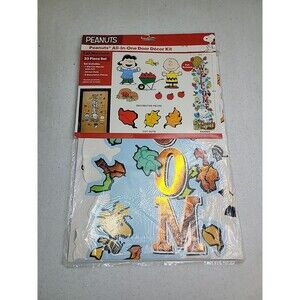 Snoopy Peanuts Bulletin Board/All In One Door Decoration Fall Welcome New
